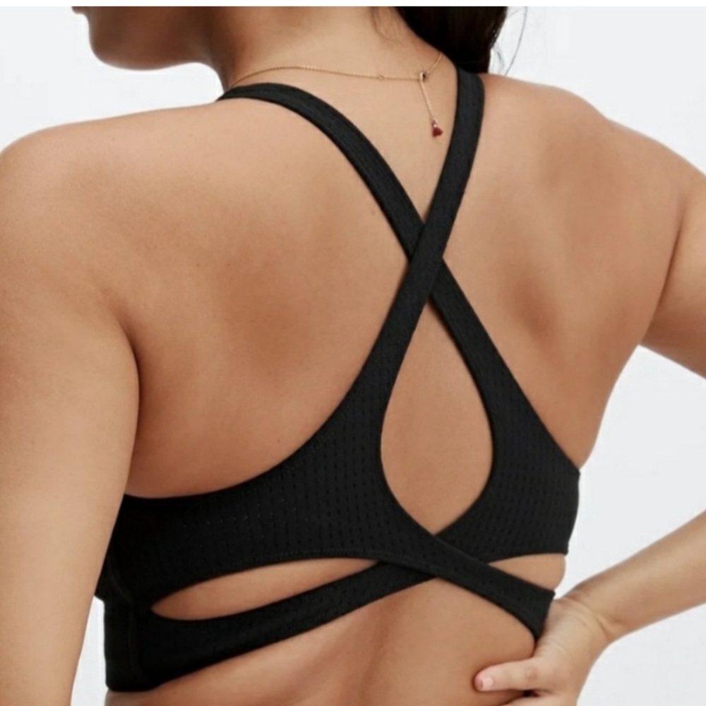 Fabletics No Bounce Sculptknit Sports Bra